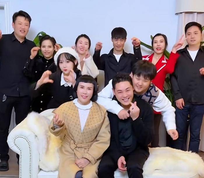 老公,结扎后做手术40岁剖腹生俩娃,七口之家好幸福_孙书_老五_尹海波