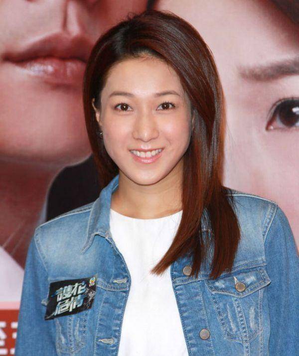 《我结婚了》钟嘉欣的一首歌,你听出的是幸福多还是舍不得多?