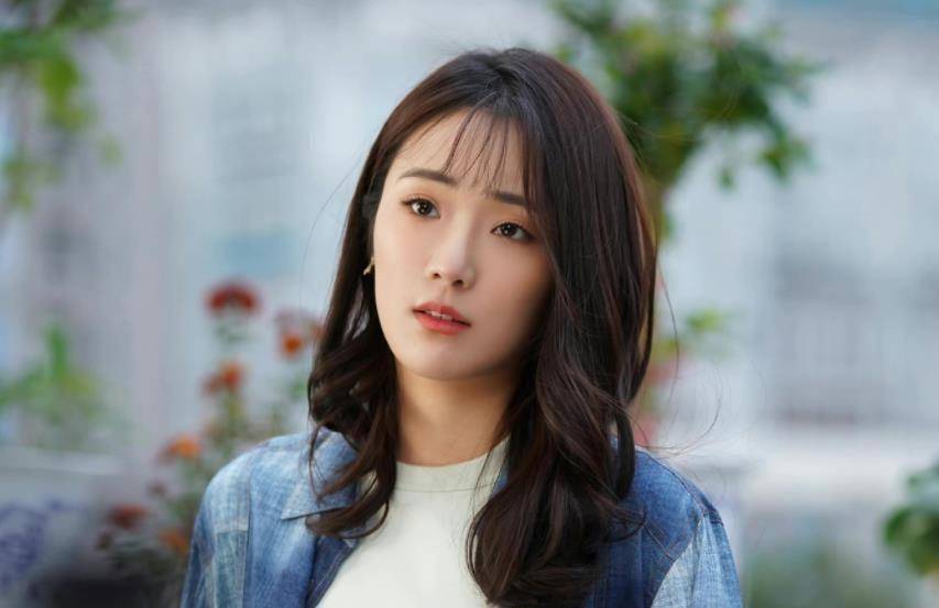 《幸福到万家》张凯丽女儿出圈后,14岁刘莳被赞,颜值不输翁虹_张可