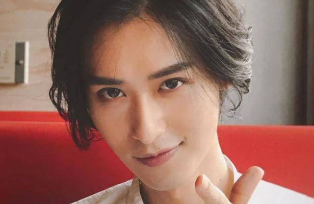 粉丝提名胡潇灵演费渡,演员亲自发文回复了_骆闻舟_要求_气质