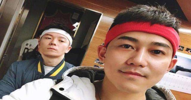 07年快男现状,魏晨王栎鑫抱团圈地自萌,他却对人说:别来找我了_俞灏明