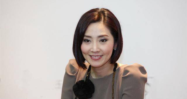 然而张玉珊却对娱乐圈事业始终不太感兴趣,还曾经和古天乐,邵逸夫等人