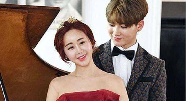 后来,咸素媛又和一名富二代走到了一起,两人交往了四年,却没有走到一