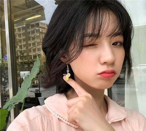 2019不烫不染适合什么短发2019年不烫不染好看的短发_女生_脸型_发型