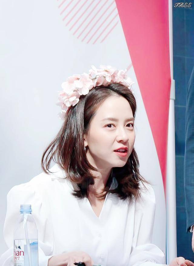 宋智孝粉丝签名会,韩网盛赞懵智美貌_节目_姐姐_对方