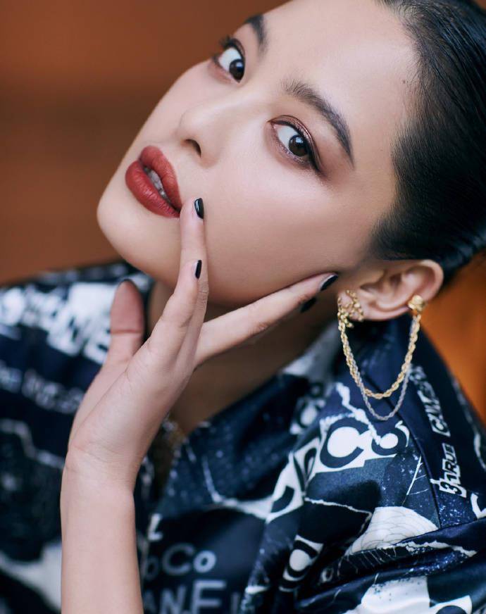 背后疑有金主,野心都写在脸上,雷佳音都说她虎?辛芷蕾霸气回应_什么_