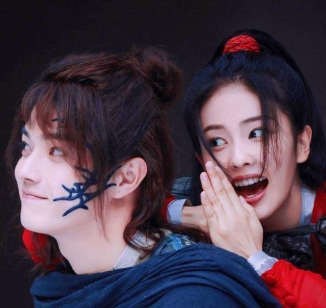 白鹿终于不搭档许凯了,新戏合作罗云熙,于中中导演近来霸屏了_演技