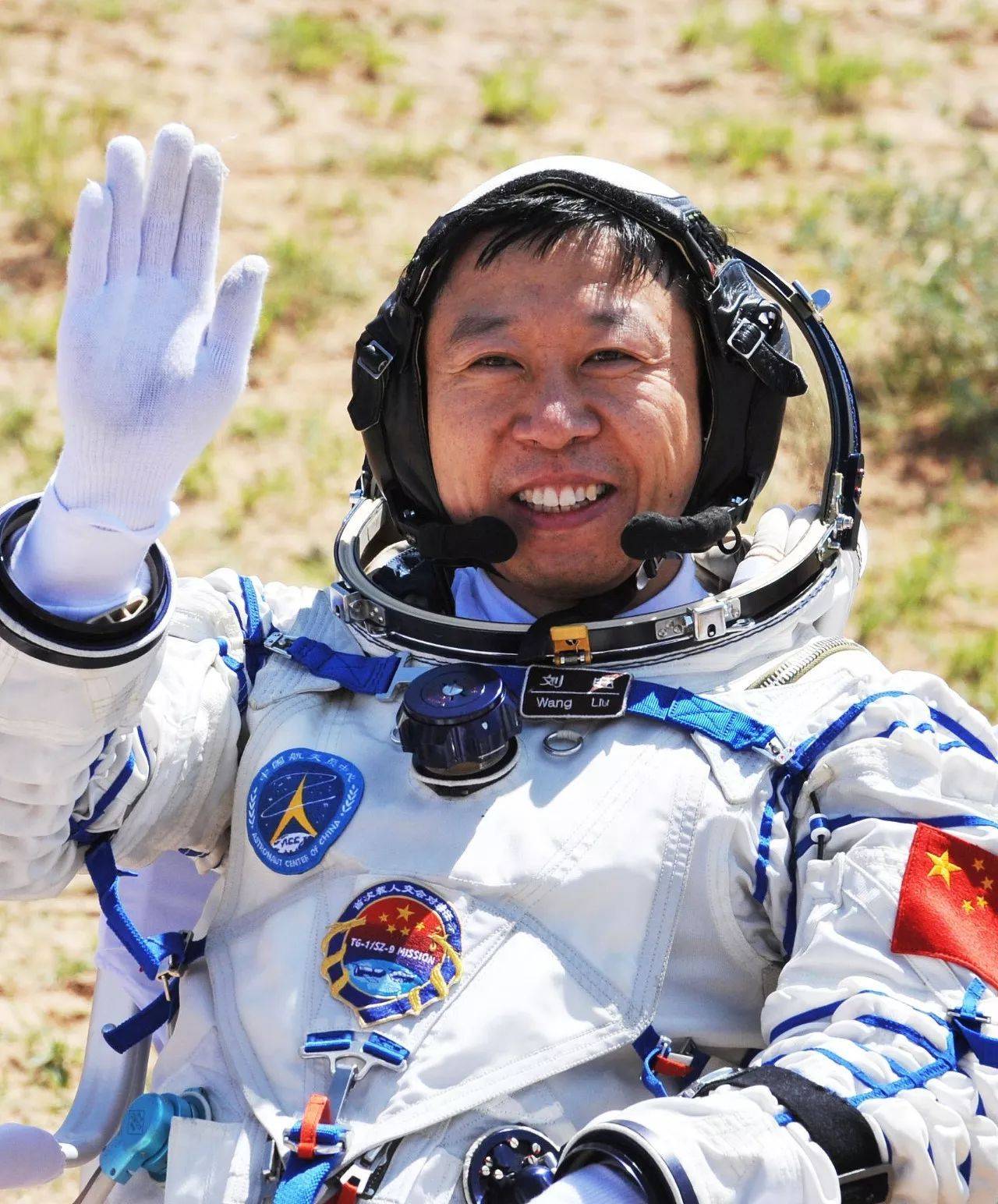 Yang Liwei, China's "first man in space," why did he bring a pistol to ...