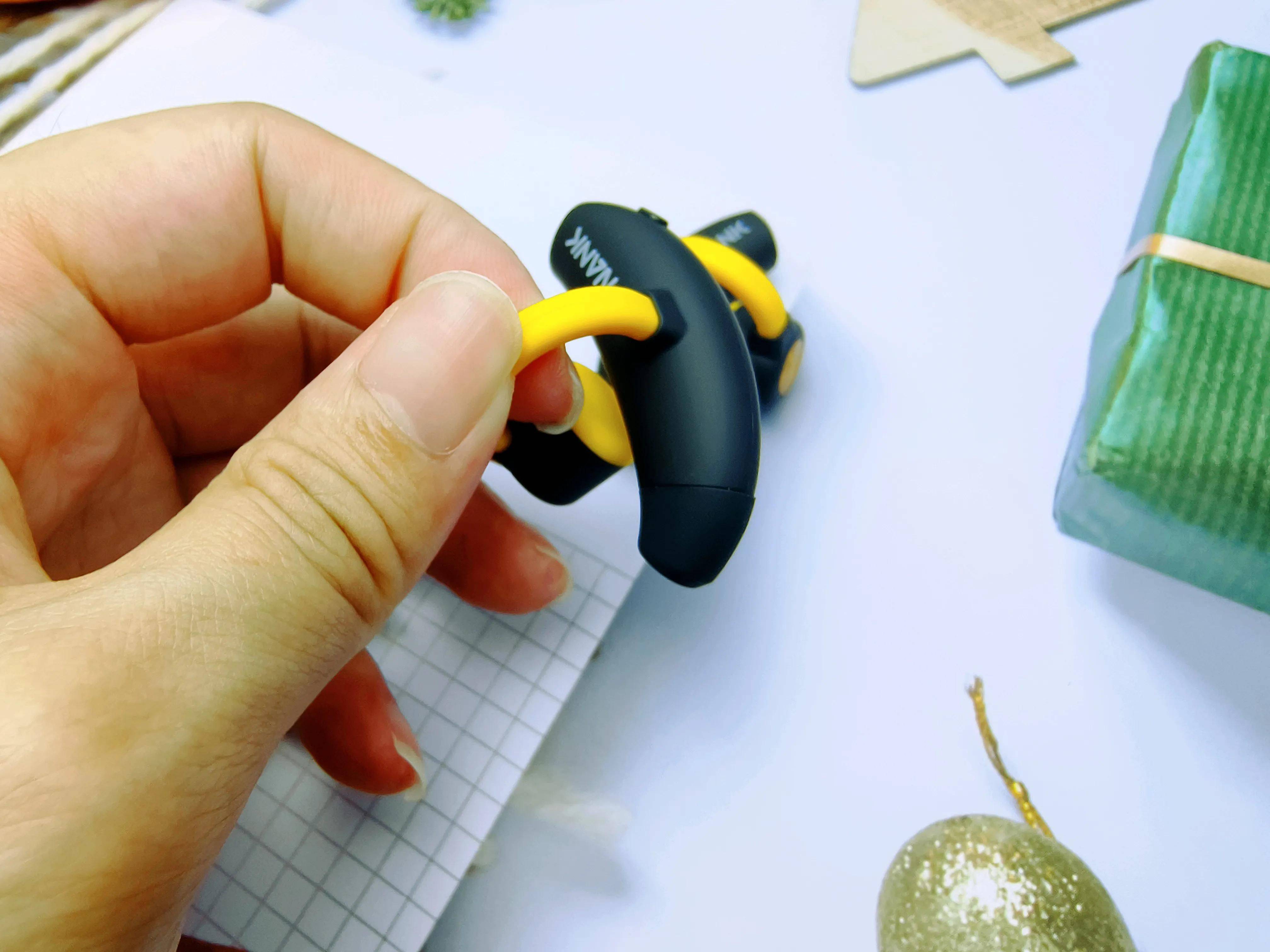 独特犀牛角设计，南卡OE重新定义骨传导新形态