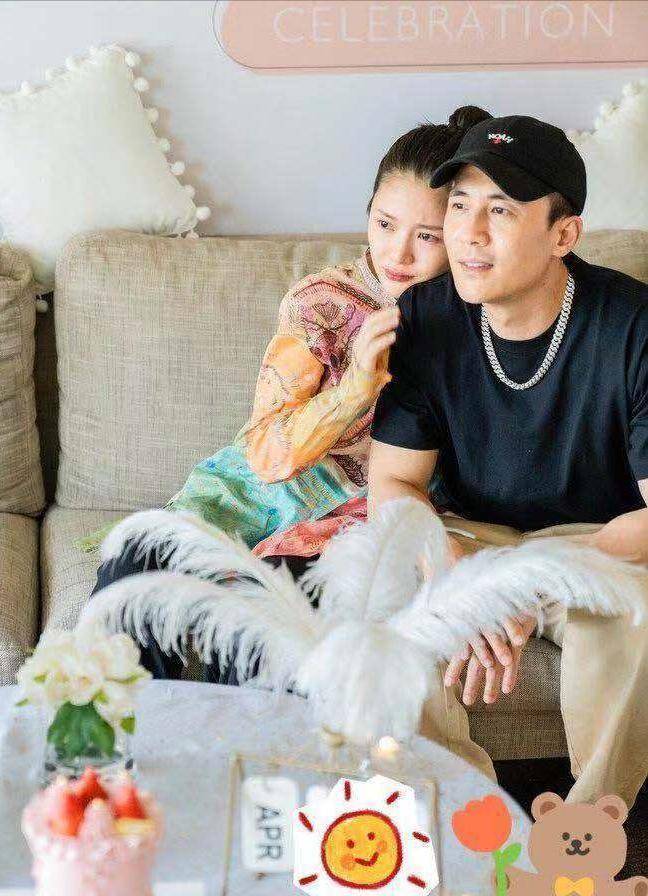 曾爱过10个小辣妹,"多情公子"杜淳,39岁升级当爸,喜得千金_王灿_女