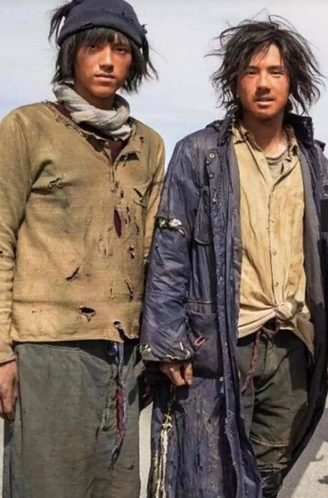 陈凯歌打造余淮变形记,陈飞宇和刘昊然这造型牛!土到没朋友!