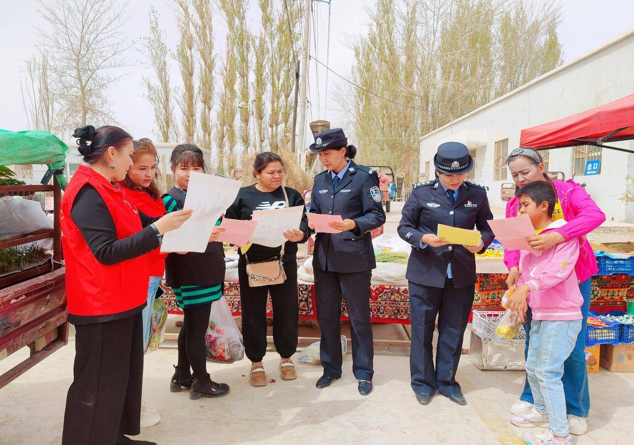 且末县阿热勒镇开展宪法宣传活动_群众_法律_法治