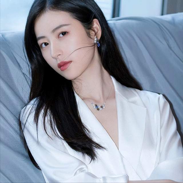 韩商言_周雨彤_佟年