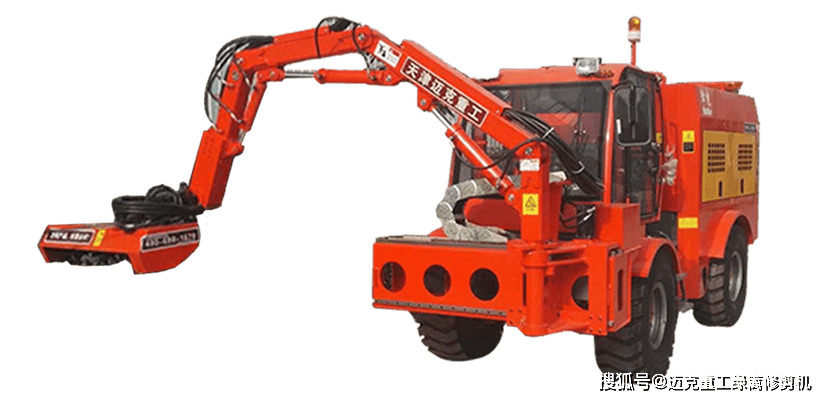 迈克重工 | 自走式多功能修剪机,座驾式绿篱修剪机_机器_进行_工作