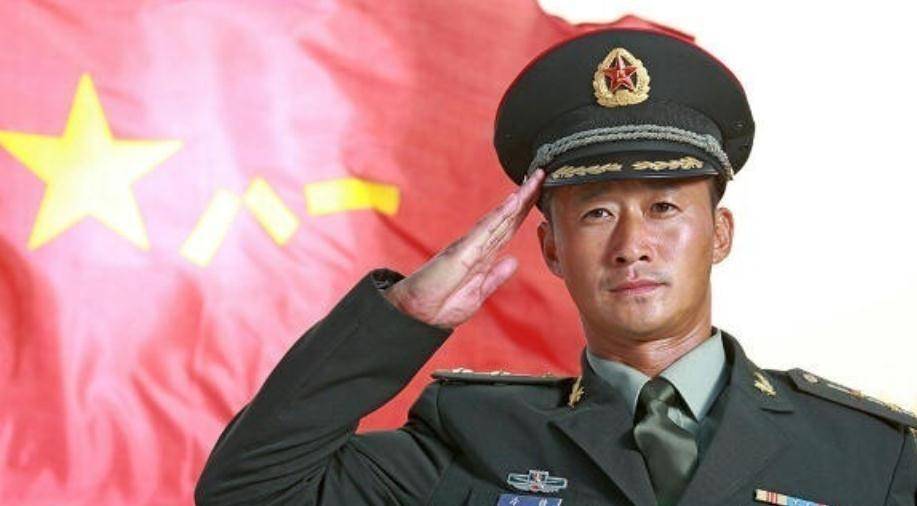 东奥结束后吴京发文称收工了,表情包深受喜爱跟他越扒越红有关_明星