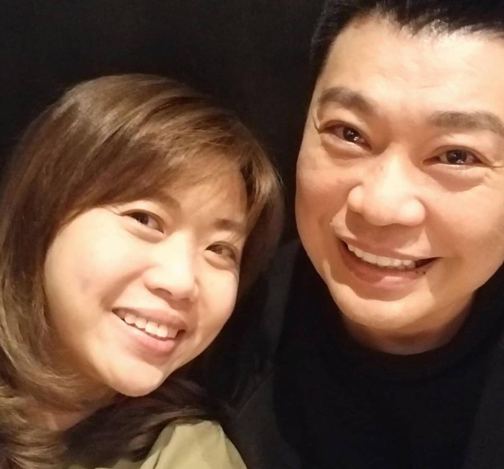 梅小惠与阮兆祥相聚开心合影:是彼此的阳光_感情_友情_爱情