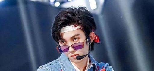 丁程鑫缺席快本录制,将大好资源拱手让人_林墨会_时代_节目