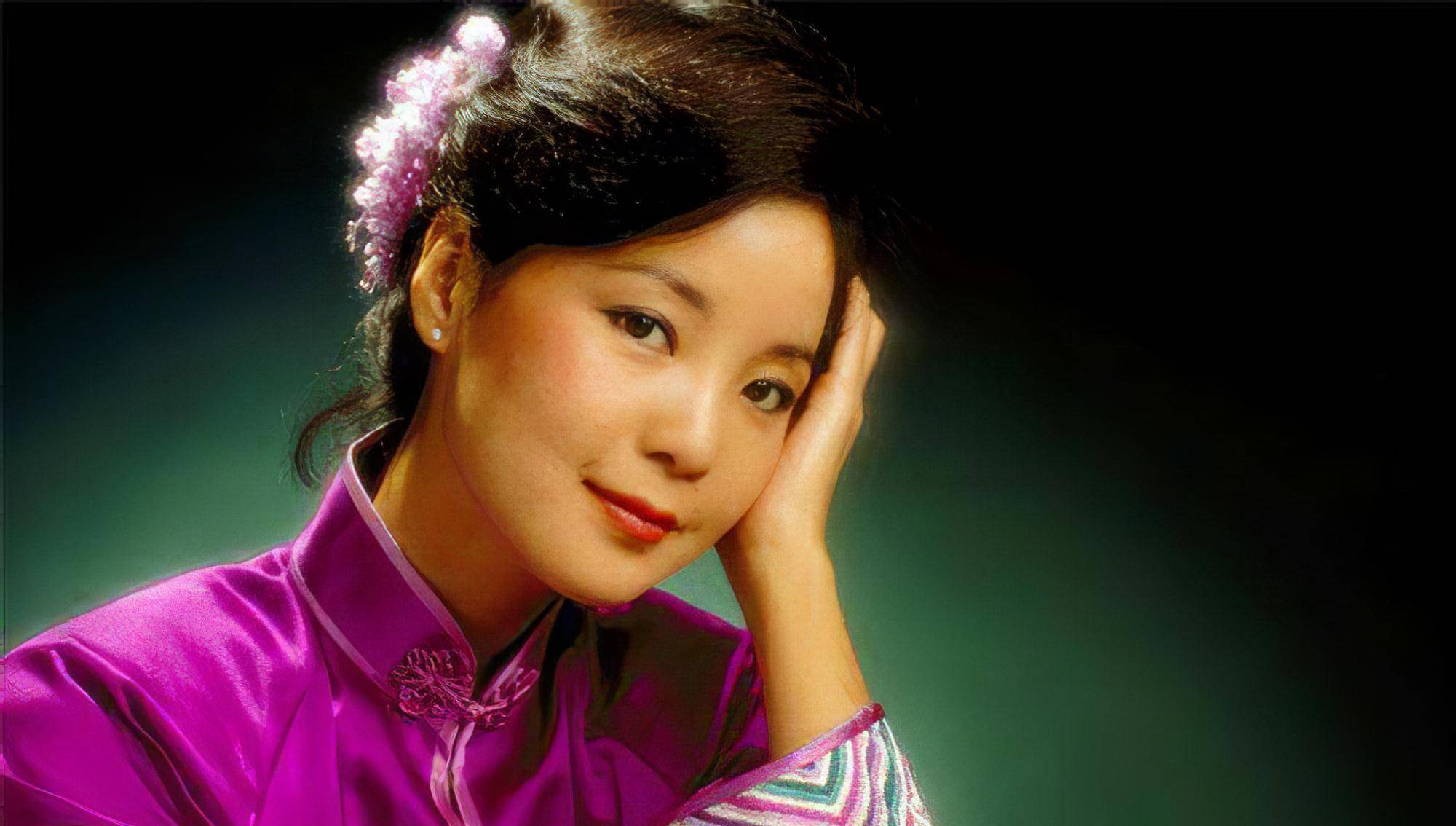 邓丽君 任她们多美丽,都不及你珍贵_歌声_离开_歌曲