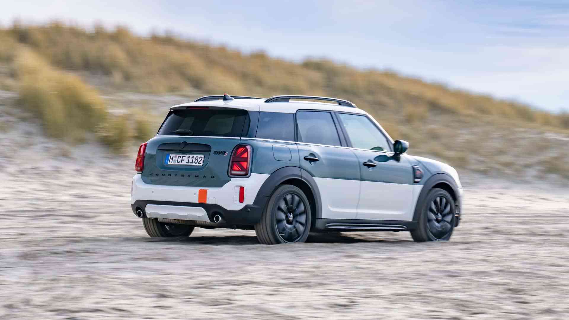 蓝白配色橙点缀,顶配动力 四驱,mini乡巴佬特别版发布_搜狐汽车_搜狐