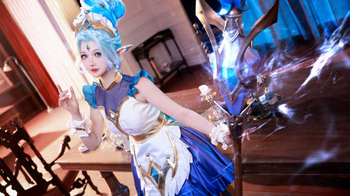 cos:金铲铲之战至臻风女迦娜cosplay正片17p-露儿大魔王_伊喵_白嫖
