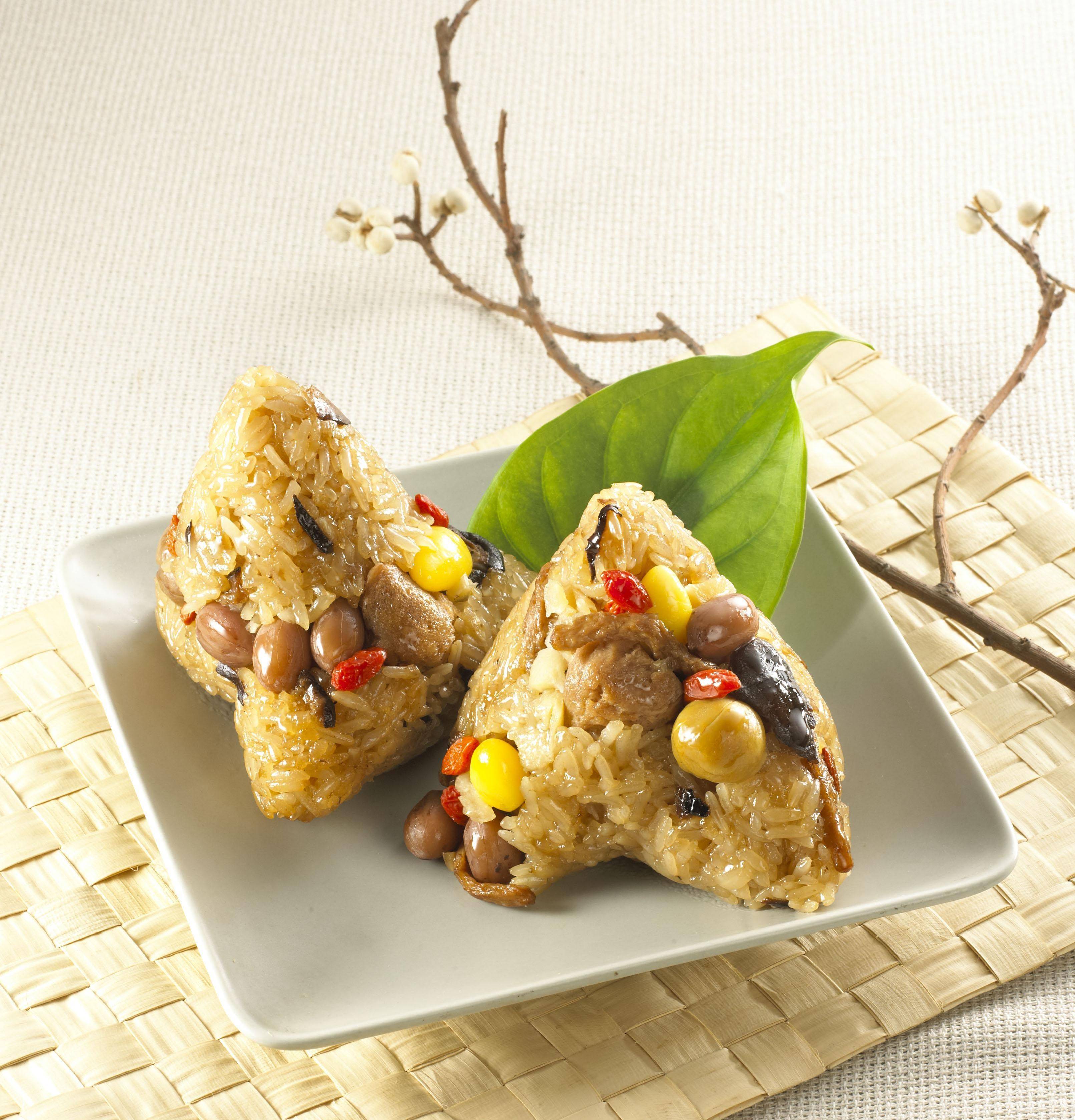 鱼香荷叶粽,鲜果粽子,三色粽子八宝粽子小编花钱学来的配方分享_做法