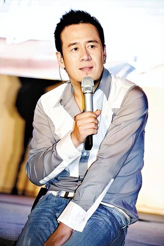 "老歌王"的残酷真相在杨坤身上表现得淋漓尽致_刘德华_刀郎_网友