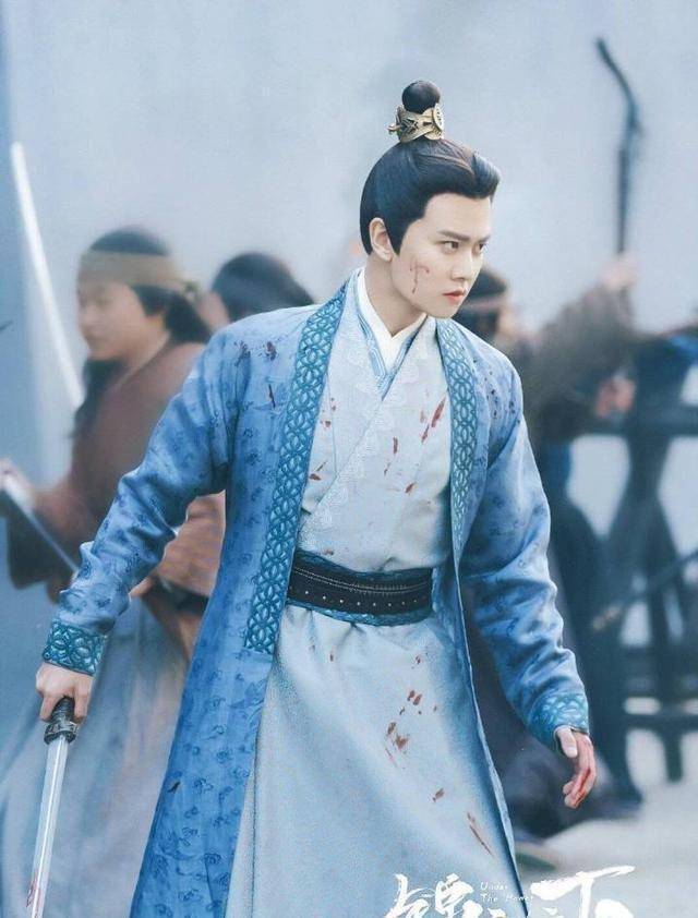 儿子的第一颗牙终于冒头了,今夏和陆绎要高兴坏了_岑福早_问题_妈妈