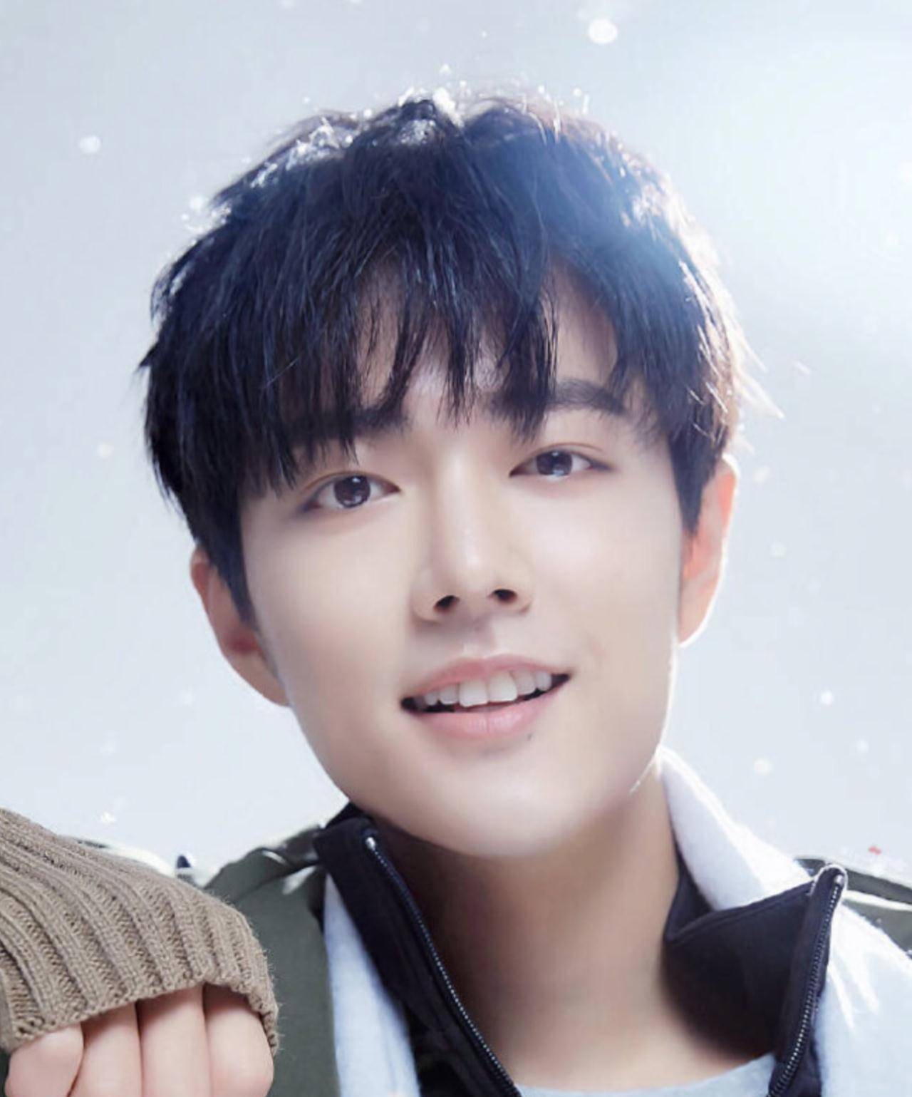 怼肖战一夜涨粉三万!晒刘昊然同框侧影,多次提及杨烁未获回应!