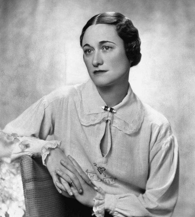 印度最牛气王妃:出身婆罗门,二婚改嫁王储,家里地毯都镶满珍珠_西塔