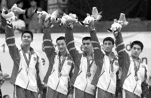 张尚武体操生涯_体操运动员张尚武_网曝卖艺体操冠军张尚武变窃贼扒包 已锒铛入狱