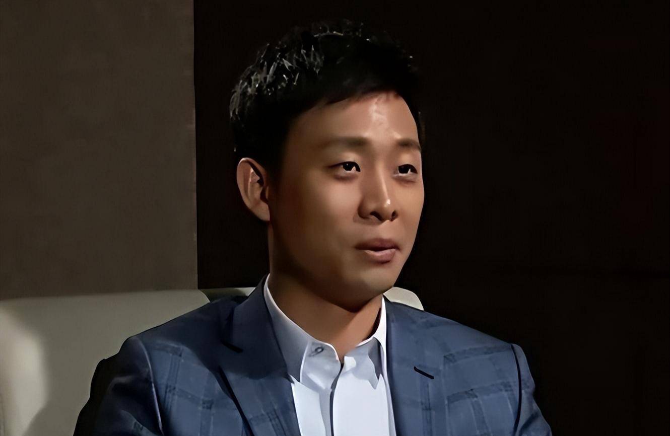 女主播钱琳琳:二婚嫁小6岁张译,丁克16年,丈夫将继子视如己出_郑弘