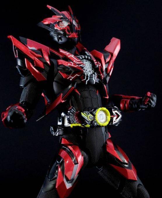 假面骑士01地狱蝗虫shf手办官方实物酱油炒冷饭版闪突蝗虫很香_样子