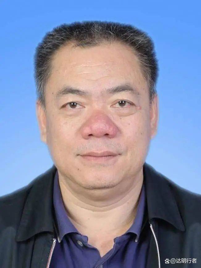 庄政生于1966年11月,今年57岁,籍贯是广东海丰,学