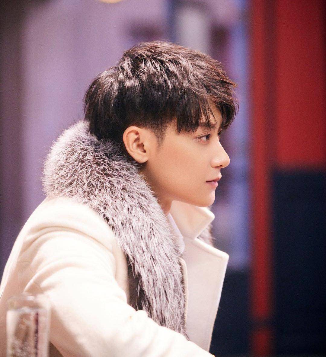 黄子韬"综艺小神兽"艺能再认证《萌探探探案》爆笑首播好评如潮_节目