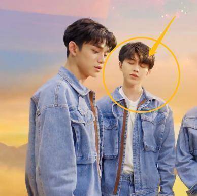 黄旭熙炫耀实绩,暗戳戳宣扬九漏鱼精神,蔡徐坤想反对却不敢说话_节目