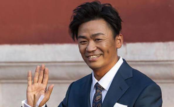 黄渤说王宝强又矮又丑,王宝强神回复,笑喷!_演技_电影_个人