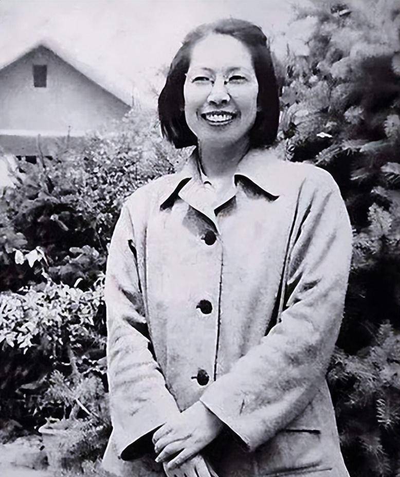 军统特务沈醉的第一任妻子:是正厅级,后来嫁给了李克农上将外甥