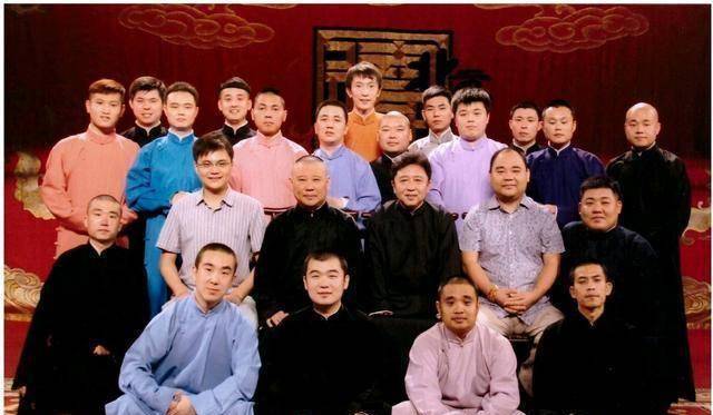 13号,郭德纲招收了自己的第一批鹤字科徒弟,一共有20位,分别是杜鹤来