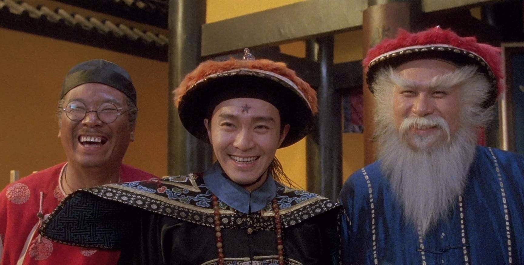 九品芝麻官:周星驰所扮演的包龙星官阶是多高?_电影_张卫健_因为