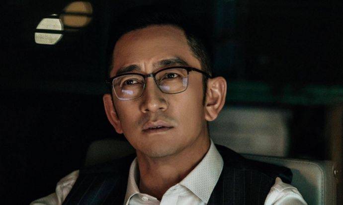 既是反派浪子也是人间理想,吴启华演技出众,代言游戏也眼光毒辣_演艺