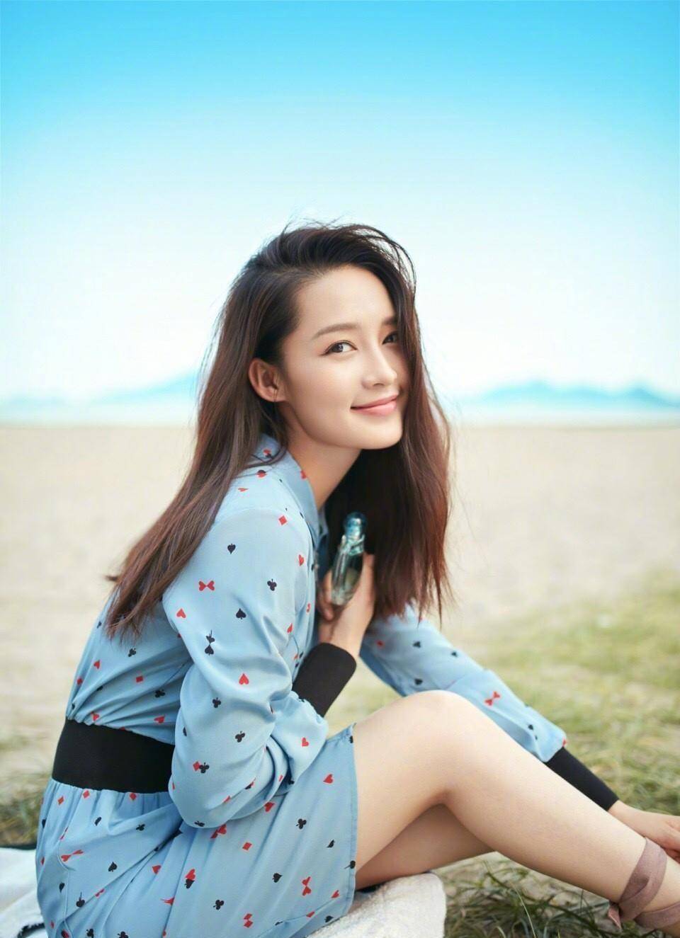 李沁谈爱情金句引热议:遇到喜欢你的人,你怎么做都是对的_对方_个人