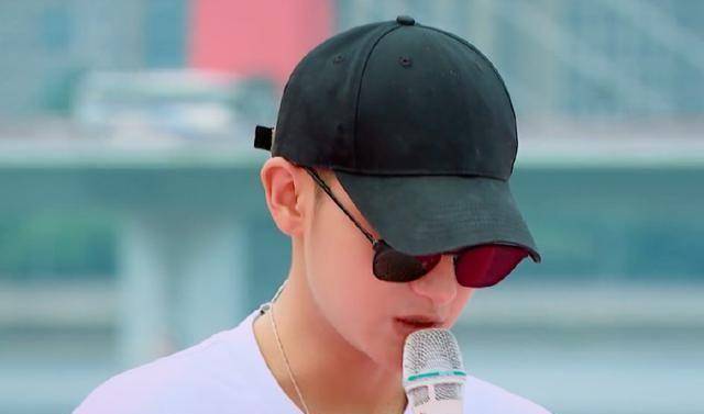 节目_因为_王一博