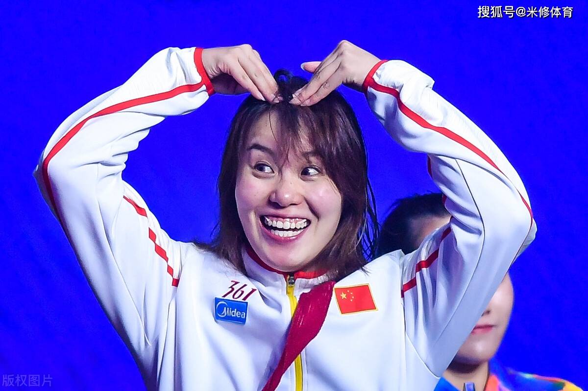 无缘亚运后,傅园慧首次回应退役,称夜深人静时身体很痛_中国游泳队