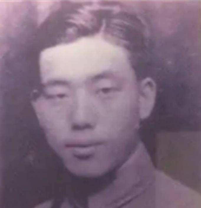 台湾军事强人郝柏村,支持两岸统一,直言:就算死,我也是中国人_国民党
