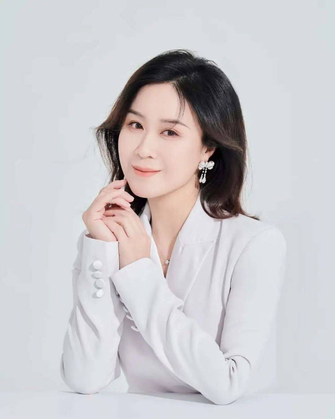 吴桐 国家京剧院国家一级演员吴桐,国家京剧院国家一级演员,毕业于