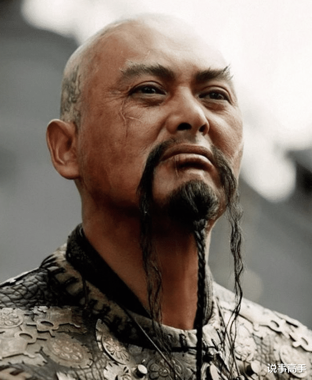 2007年,周润发打算进入美国的好莱坞发展,他在《加勒比海盗3》中饰演