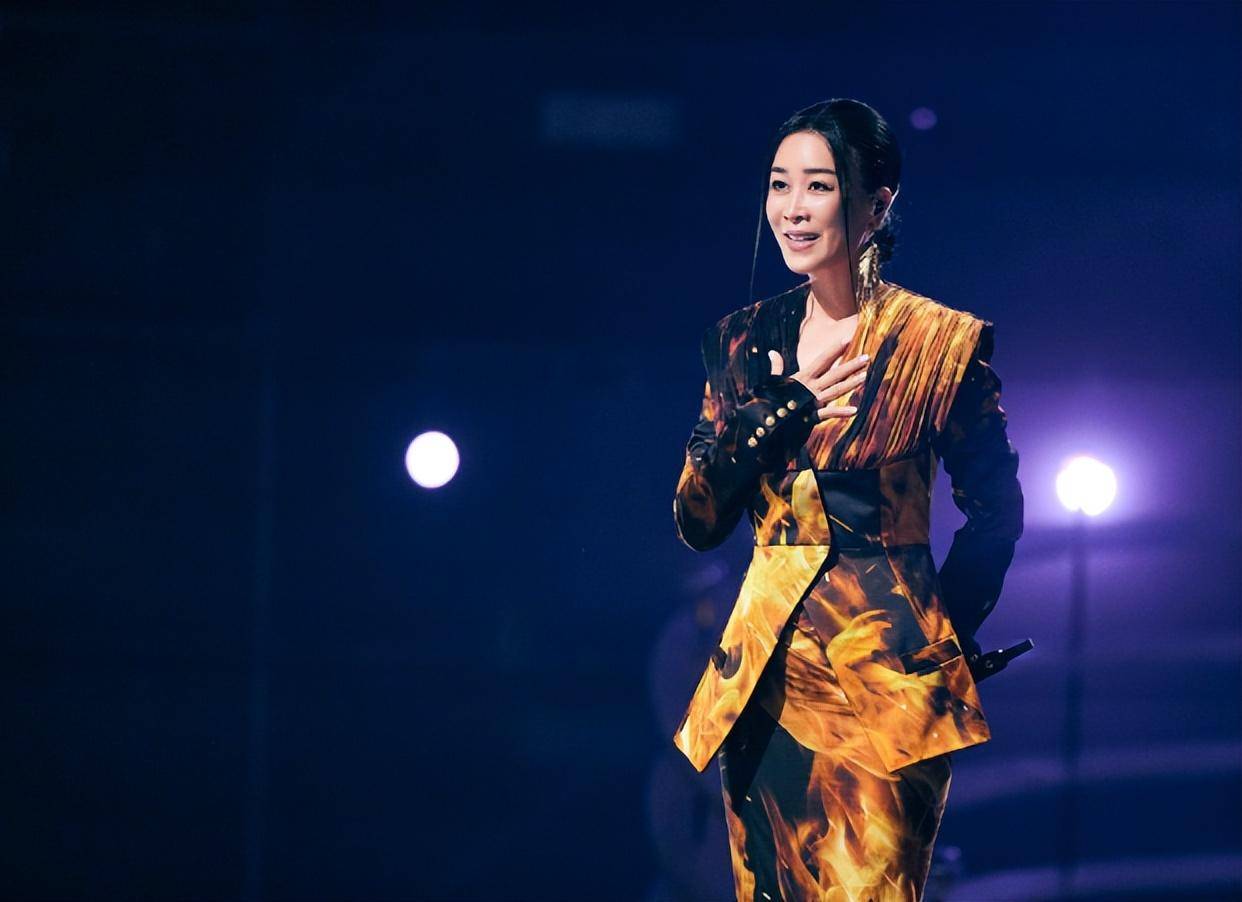 那英劝周迅不要上《乘风破浪》,这个节目让人感觉太吓人了_比赛_选手