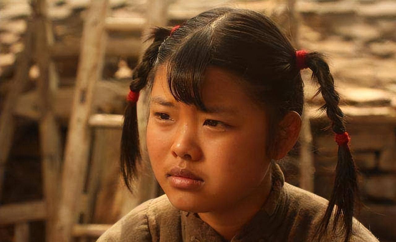 《底线》王莎莎:因"艾虎"一角让她成名,剧中演技碾压蔡文静_角色_观众