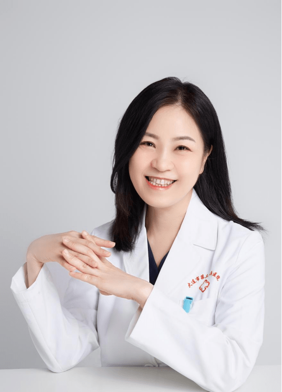 【近视摘镜】光明使者——记易视顿眼科许军,量身定制个性化飞秒_手术