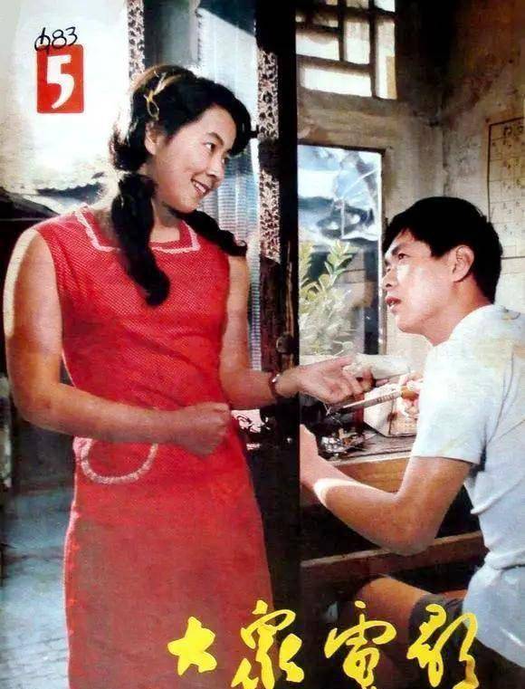 难忘电影《小字辈》,8个年轻演员都还好,配角郭振清崔超明离世_生活